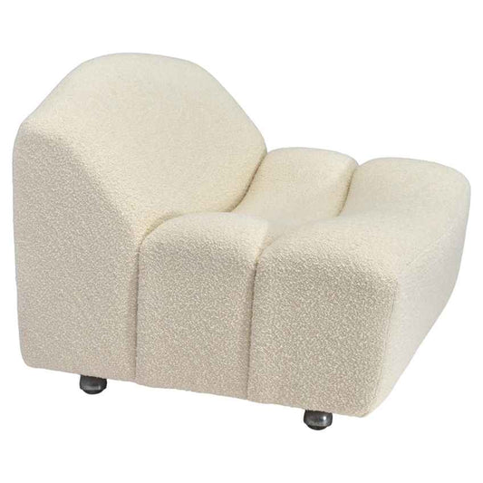 Deskundige restauratie van een exclusieve designfauteuil met tijdloze uitstraling