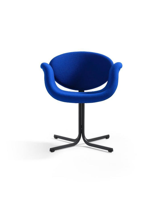 Professionele bekleding voor een elegante designstoel met ronde vormen